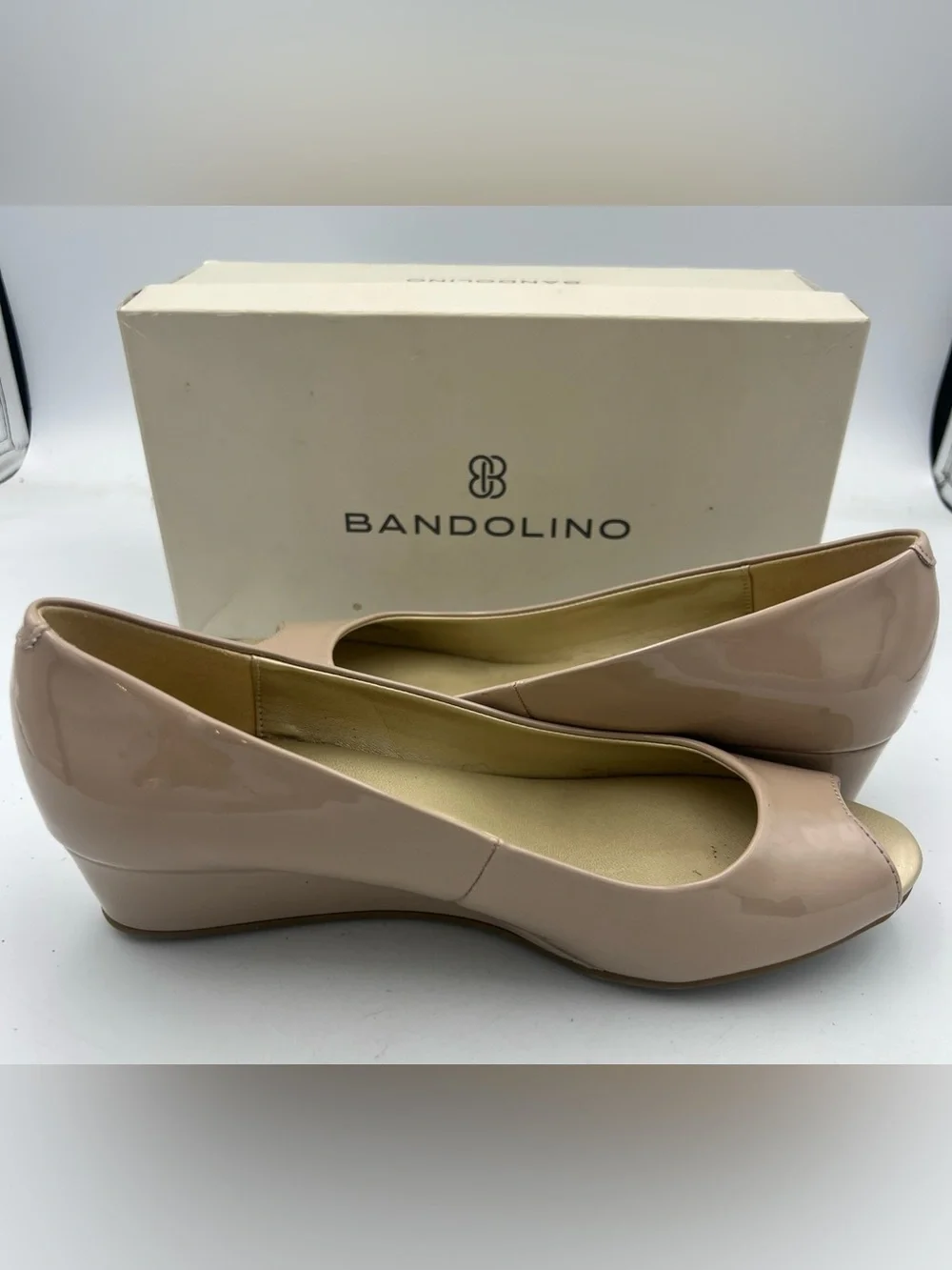 Bandolino Candra 3 Wedge Vegan Heel Peep Toe Women Shoes Size 8M, Taupe NEW